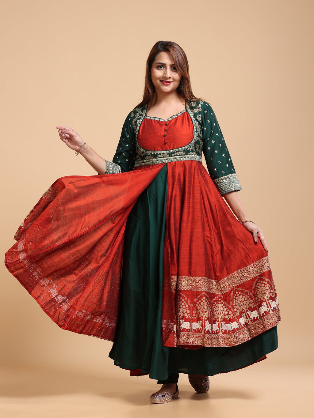 Double Layered Kali DLLK-937 - Front view showing burnt orange outer layer over bottle green inner layer